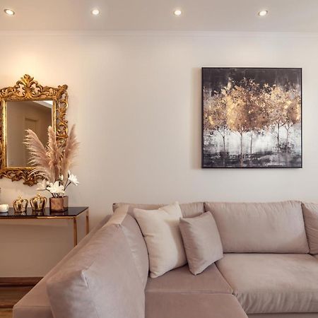 Maison Downtown Luxury Apartments! ザキントス エクステリア 写真