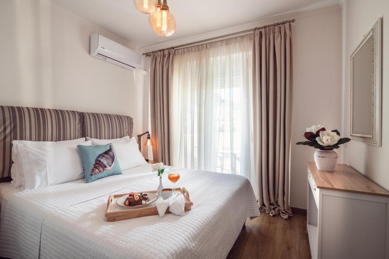 Maison Downtown Luxury Apartments! ザキントス エクステリア 写真